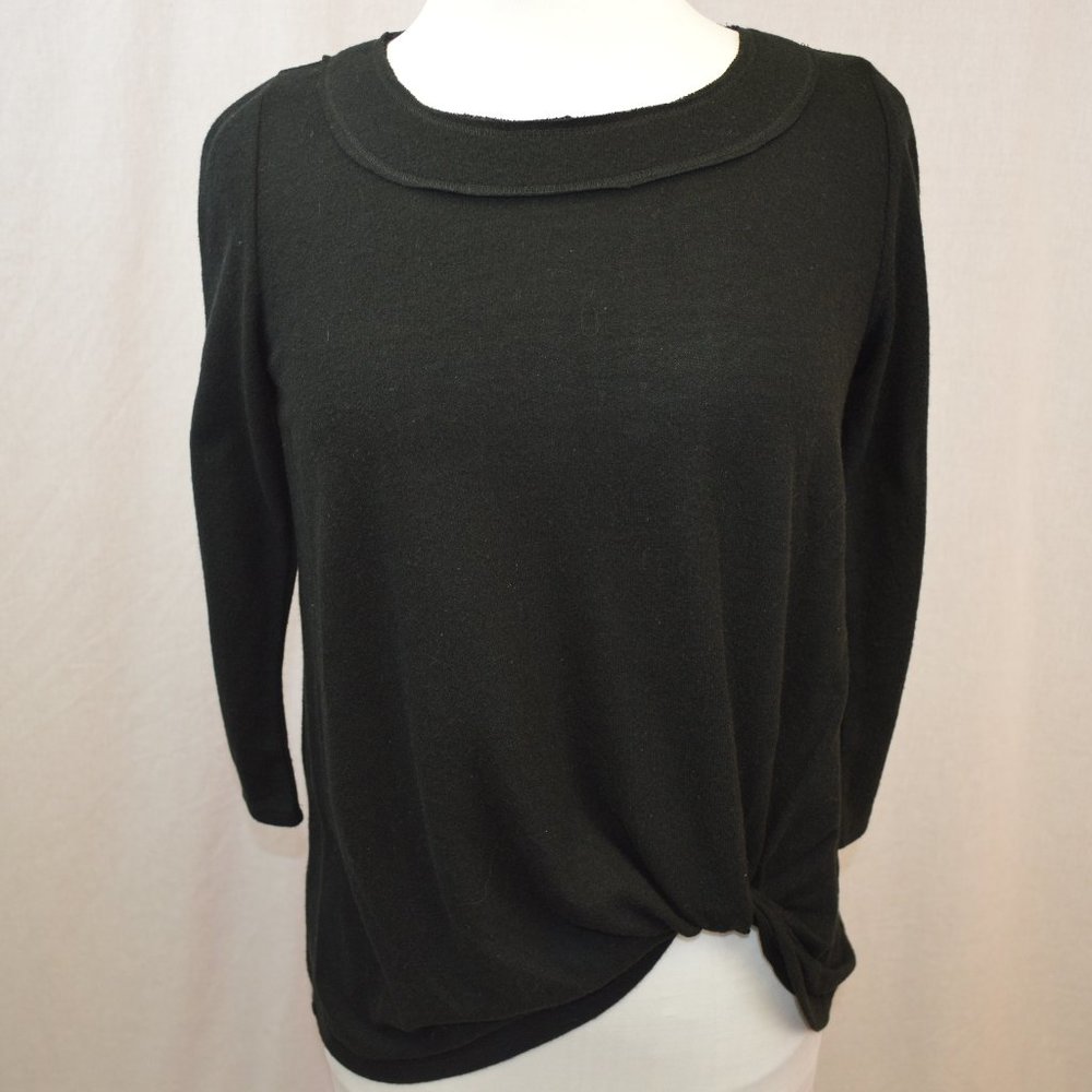 H by Bordeaux Hacci Twist Front 3/4 Sleeve Sweater